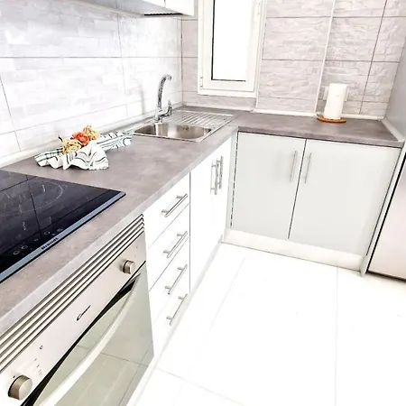 דירה New 2 Bedrooms & Free Wifi Alcalá